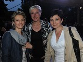 Jitka Sluková (vpravo) se ke své sexuální orientaci piznala a po 16 letech v...