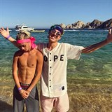 Cameron Dallas a jeho kmoi pobouili fanouky