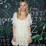 Sienna Miller je skuten krsn. Rozhodn je v n vc ivota ne v Angelin.