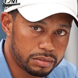 Tiger Woods je legendou golfu.