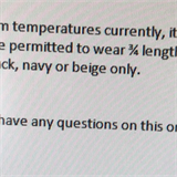 Vzhledem k souasnm vysokm teplotm je pnv povoleno nosit v kanceli...