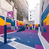 Basketbalov hit v neonovch technicolor barvch je vyvedeno v podtnech...