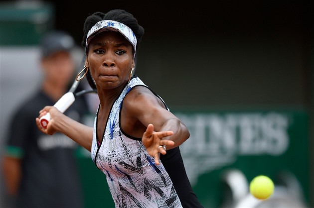 Venus Williamsová vyhrála Wimbledon ji ptkrát.