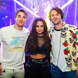 Demi Lovato a kluci The Chainsmokers