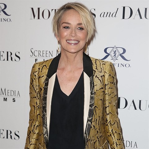 Sharon Stone vypad na prahu edestky ndhern.