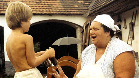 Helena Růžičková si zahrála ve všech dílech slavné trilogie. Postoj Jiráskové... Helena Růžičková si zahrála ve všech dílech slavné trilogie. Postoj Jiráskové...