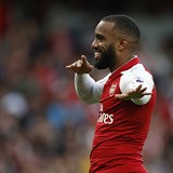 V prvnm zpase za Arsenal se prosadila i velk posila Alexandre Lacazette.