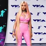 Nicky Minaj se celulitidy oividn neboj!