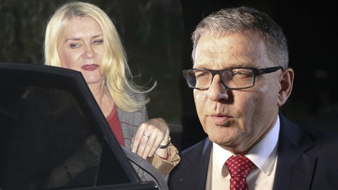 Na předvolební debatu s Andrejem Babišem doprovodila Lubomíra Zaorálka i... Na předvolební debatu s Andrejem Babišem doprovodila Lubomíra Zaorálka i...