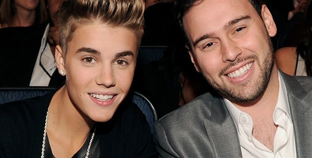 Justin Bieber a Scooter Braun