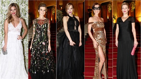 Matky Petra Svoboda, Iveta Lutovská, Hanka Mašlíková, Jana Doleželová a Jitka... Matky Petra Svoboda, Iveta Lutovská, Hanka Mašlíková, Jana Doleželová a Jitka...