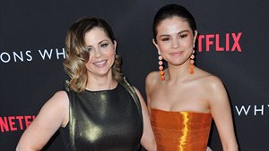 Selena Gomez a Mandy Teefey Selena Gomez a Mandy Teefey