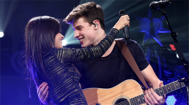 Shawn Mendes a Camila Cabello