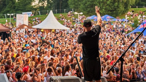 Benátská noc patří mezi oblíbené festivaly. Benátská noc patří mezi oblíbené festivaly.