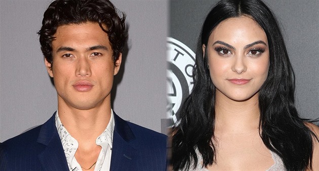 Camila Mendes a Charlie Melton