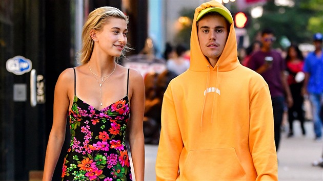 Hailey Baldwin, Justin Bieber