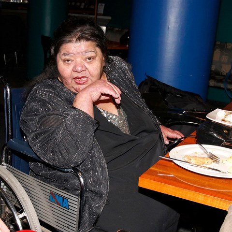 Věra Bílá si k obědu řízek a jako dezert palačinku.