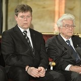 Kamil Vejvoda piel na Hrad pevzt medaili za hrdinsk in svho syna.