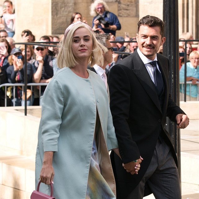 Katy Perry s Orlando Bloomem na svatbě Ellie Goulding