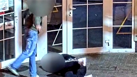 Policisté v Ostravě řeší jeden zločin za druhým. Dějí se nedaleko lokality, ze... Policisté v Ostravě řeší jeden zločin za druhým. Dějí se nedaleko lokality, ze...