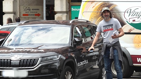 Udělal to Jakub Kohák poprvé nebo takto klame strážníky městské policie... Udělal to Jakub Kohák poprvé nebo takto klame strážníky městské policie...