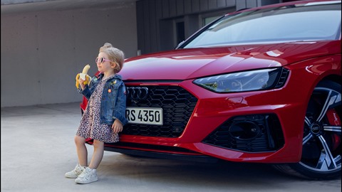 Za tuto reklamu s malou holčičkou a banánem to Audi pořádně schytalo. Za tuto reklamu s malou holčičkou a banánem to Audi pořádně schytalo.