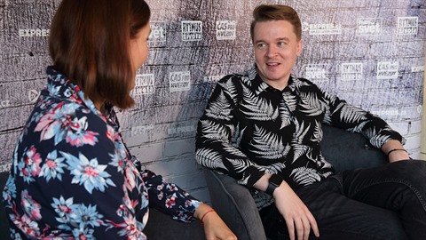 Scenárista Petr Kolečko přijal pozvání do pořadu Experti. Scenárista Petr Kolečko přijal pozvání do pořadu Experti.