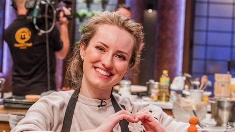 Pavlína Lubojatzky je ve finále MasterChef esko.