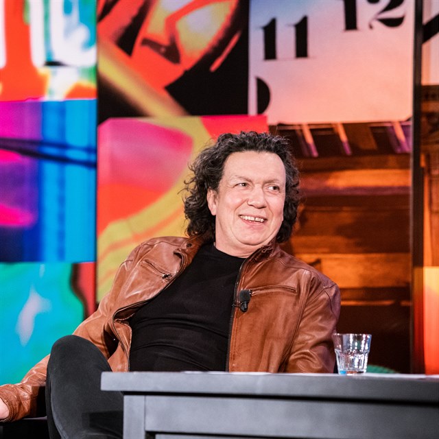 Richard Genzer přiznal, že si zvyká na chudobu.