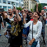 V st nad Labem se uskutenil protest proti policejnmu zsahu, po kterm...