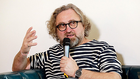 Jan Hřebejk promluvil ostře o neočkovaných lidech. Jan Hřebejk promluvil ostře o neočkovaných lidech.