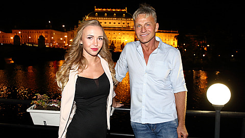Martin Maxa s krásnou manažerkou Anežkou. Stále nejsou víc, než jen kolegové? Martin Maxa s krásnou manažerkou Anežkou. Stále nejsou víc, než jen kolegové?