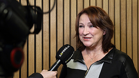 Herečka Zlata Adamovská v rozhovoru pro Expres. Herečka Zlata Adamovská v rozhovoru pro Expres.
