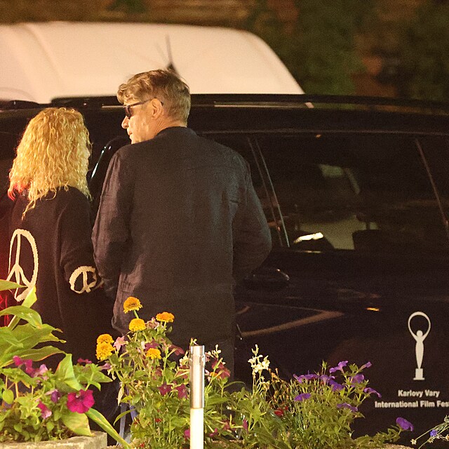 Světlana Nálepková a její tajemný doprovod