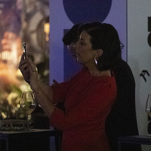 Markéta Pekarová Adamová to ve Varech rozjela.