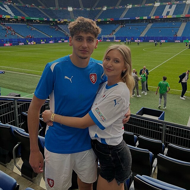 Milada Mojmíru Chytilovi fandí na zápasech Slavie i reprezentace.