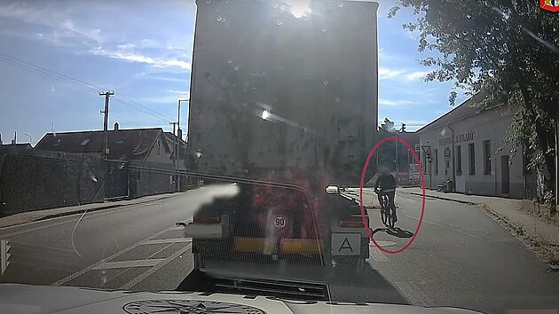 Jménem zákona to přijímám a foukám