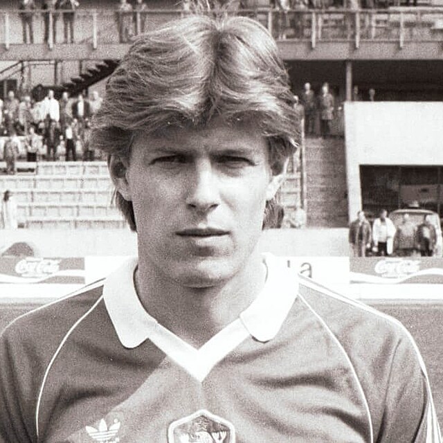 Zdeněk Prokeš spáchal sebevraždu.