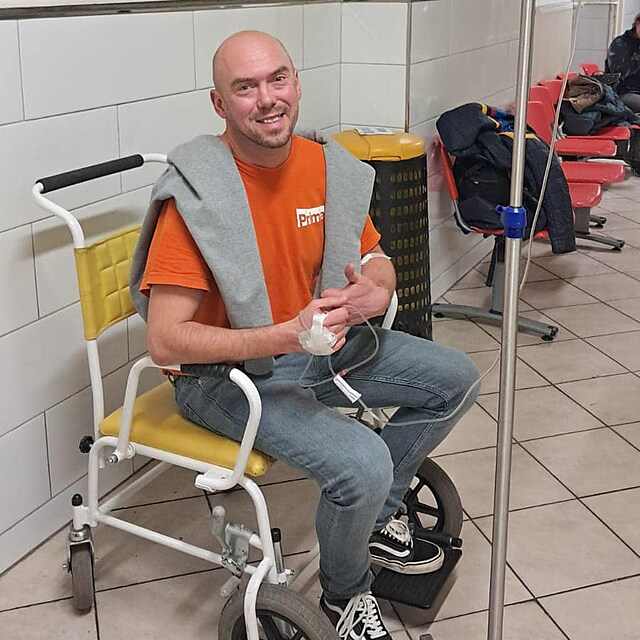 Láďa Hruška v nemocnici