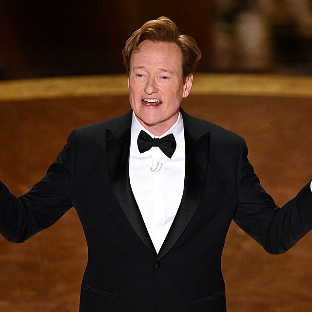 Moderátor večera Conan O’Brien
