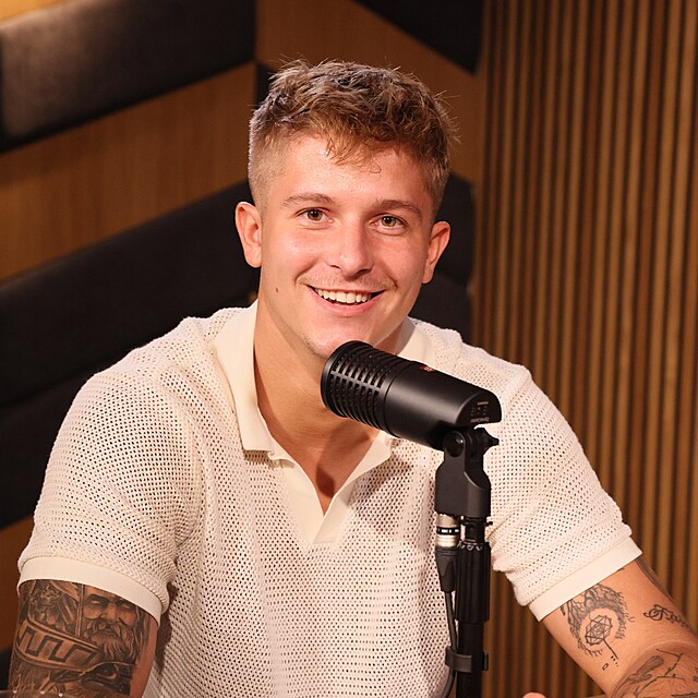 Filip ze Survivoru promluvil o Michaelovi, svých šancích na výhru a zásnubách s přítelkyní Dášou.