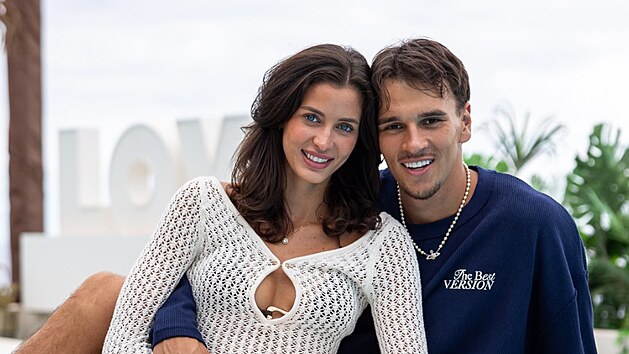 Alagia znovu reaguje na Páťu a Honziho.