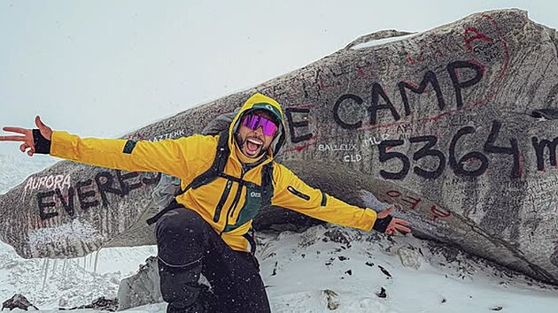 Immanuel Adenubi je v Base Campu a pouští se do Separa