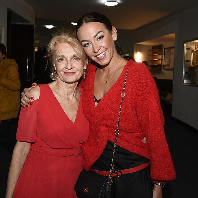 Veronika Žilková, Agáta Hanychová