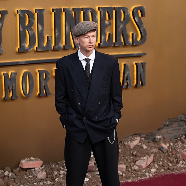 Adam Mišík na světové premiéře Peaky Blinders v Birminghamu