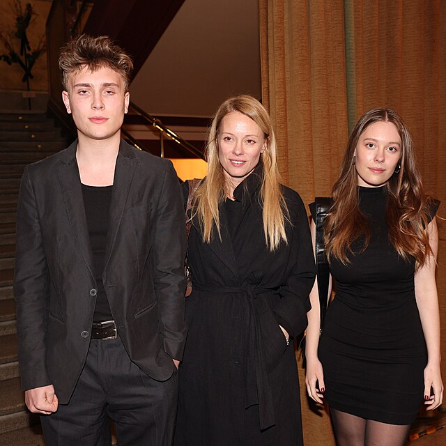 Rozálie Prachařová, Linda Rybová, František Prachař