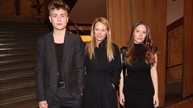 Rozálie Prachařová, Linda Rybová, František Prachař