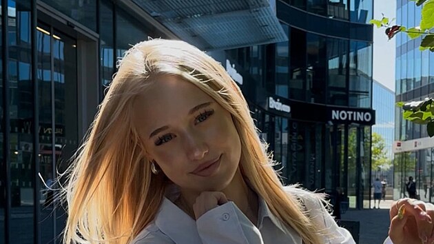OnlyFans tvůrkyně Sofie pracovala pro Adama Kajumiho