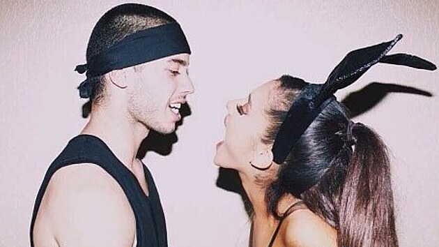 Ariana Grande je zpět s Rickym Alverezem