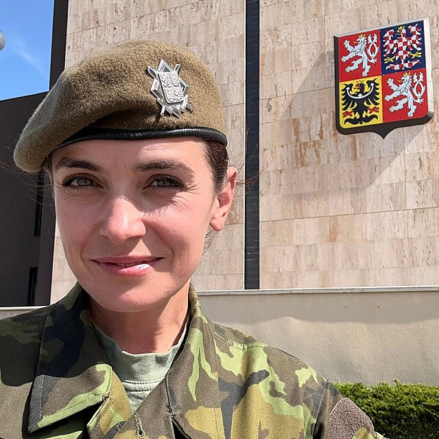 Sarah Haváčová po složení vojenské přísahy